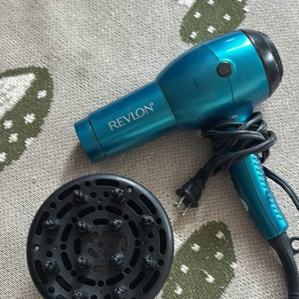 Revlon Teal Blue Compact Hair Dryer with Diffuser